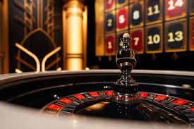 Studio live-dealer totorawit menampilkan permainan Baccarat dengan dealer profesional dan interface taruhan
